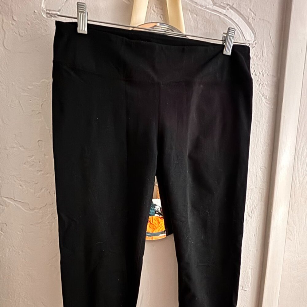 Fabletics 3/4 Length Leggings - Black - L